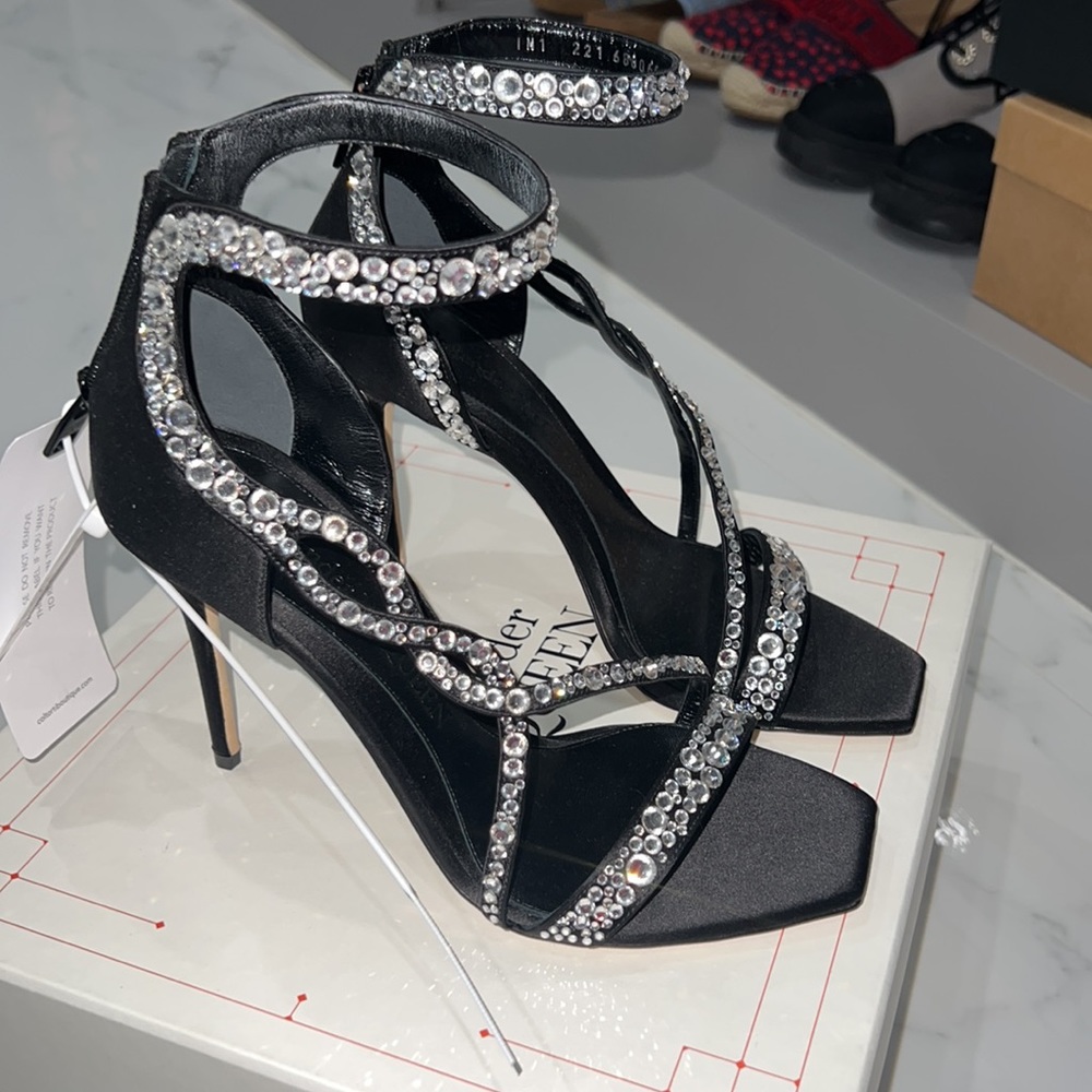 Alexander McQueen heels - Picture 5 of 12